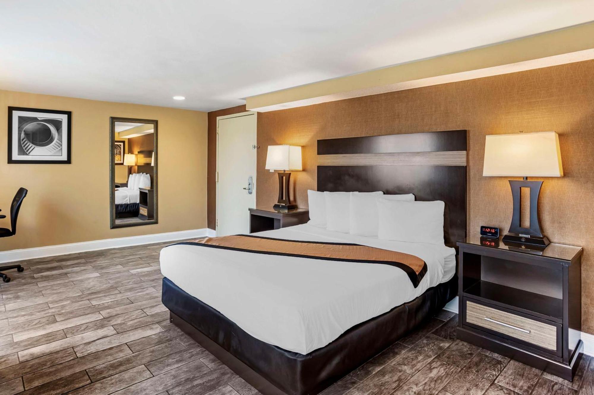 Best Western Plus Newark Airport West Buitenkant foto