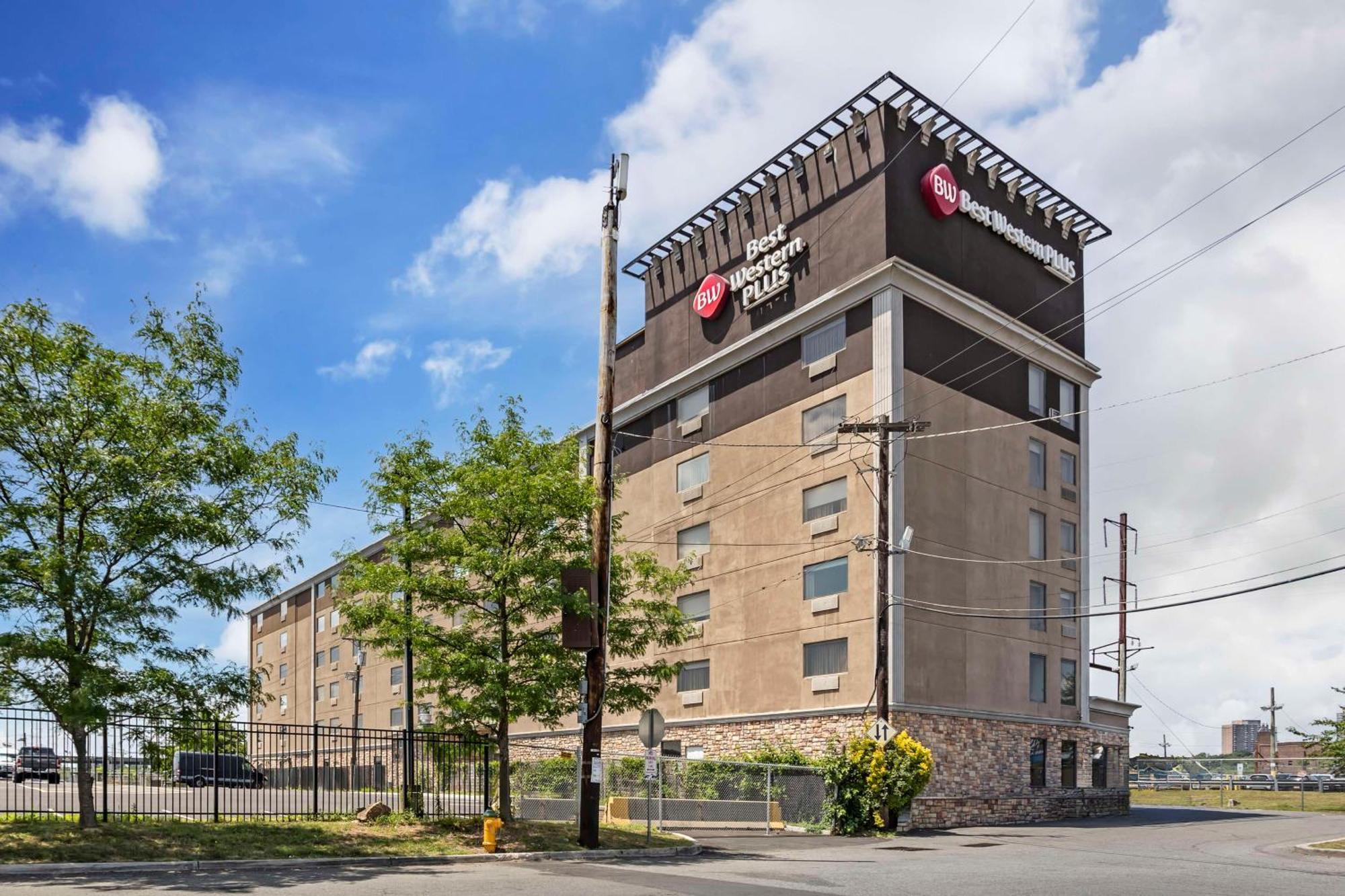 Best Western Plus Newark Airport West Buitenkant foto