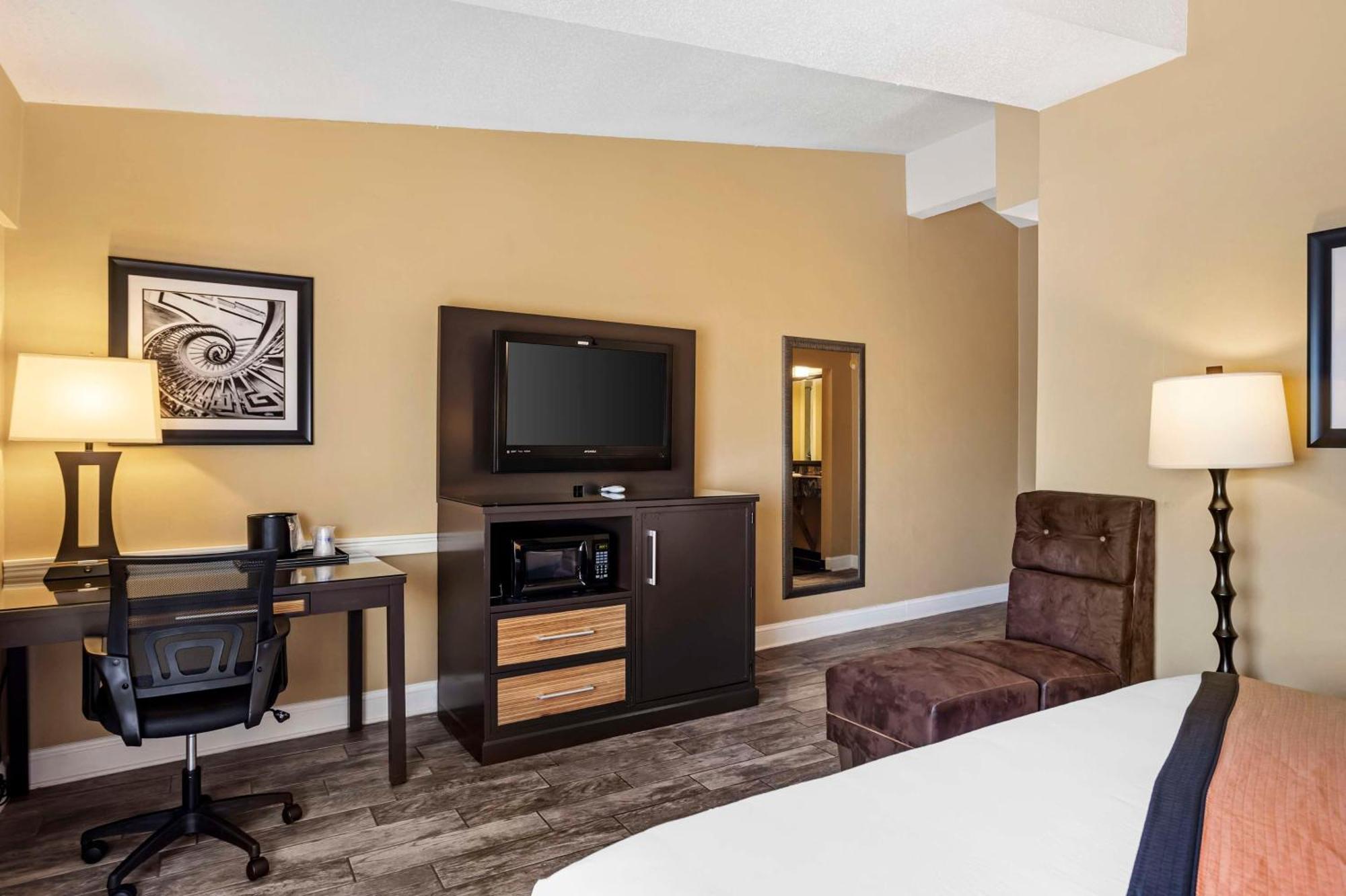 Best Western Plus Newark Airport West Buitenkant foto